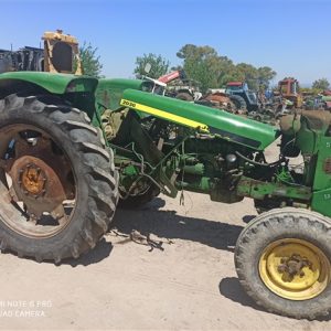 JOHN DEERE 2030