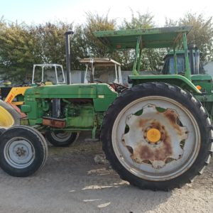 JOHN DEERE 2040