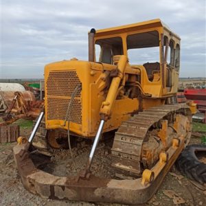 CATERPILLAR D6
