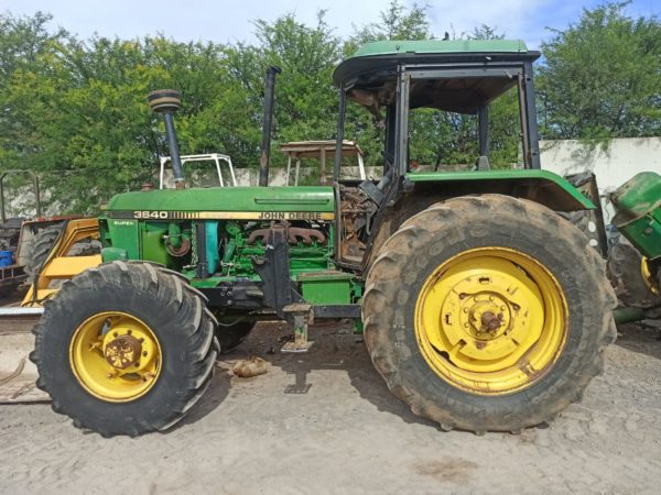 JOHN DEERE 3640 S4