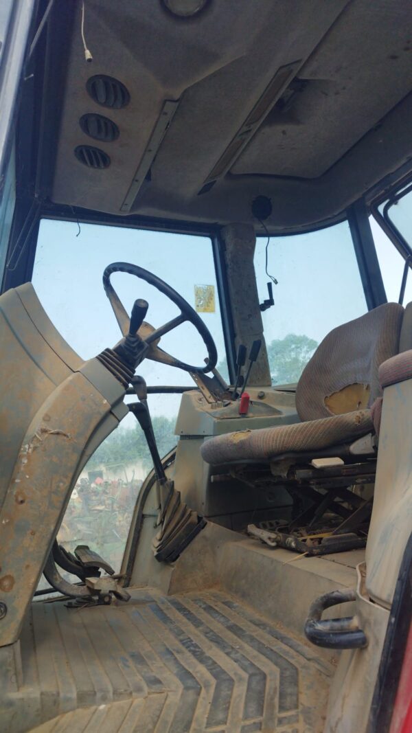 MASSEY FERGUSON 8110 - Imagen 4