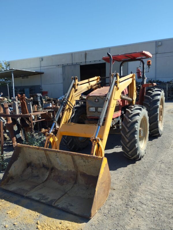 MASSEY FERGUSON 4255 - Imagen 4