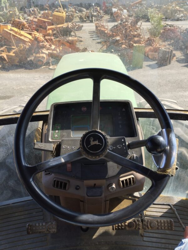 JOHN DEERE 7600 - Imagen 2