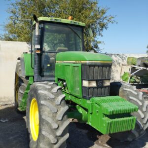 JOHN DEERE 7600