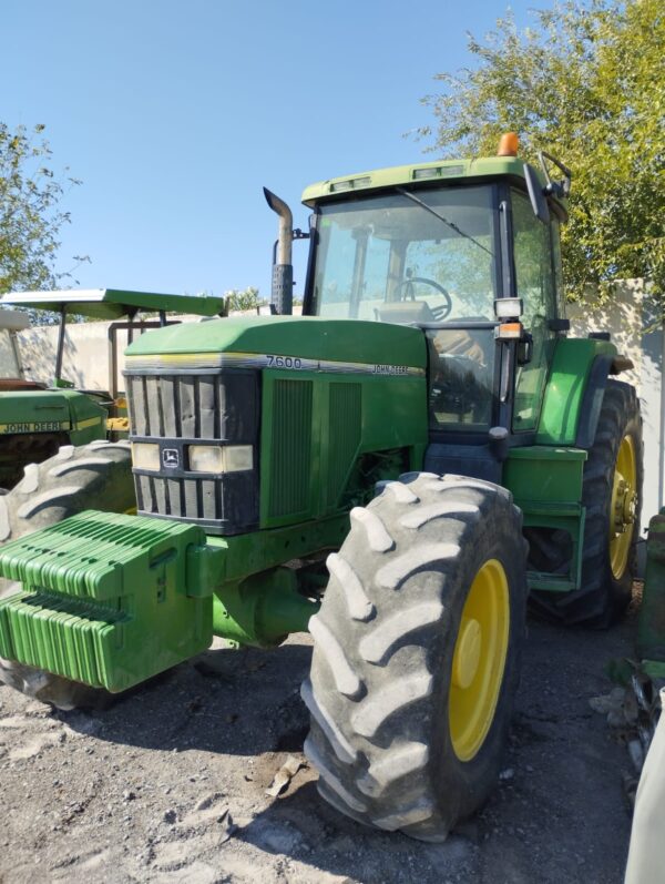 JOHN DEERE 7600 - Imagen 5