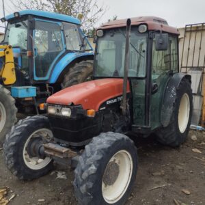 NEW HOLLAND TN75F