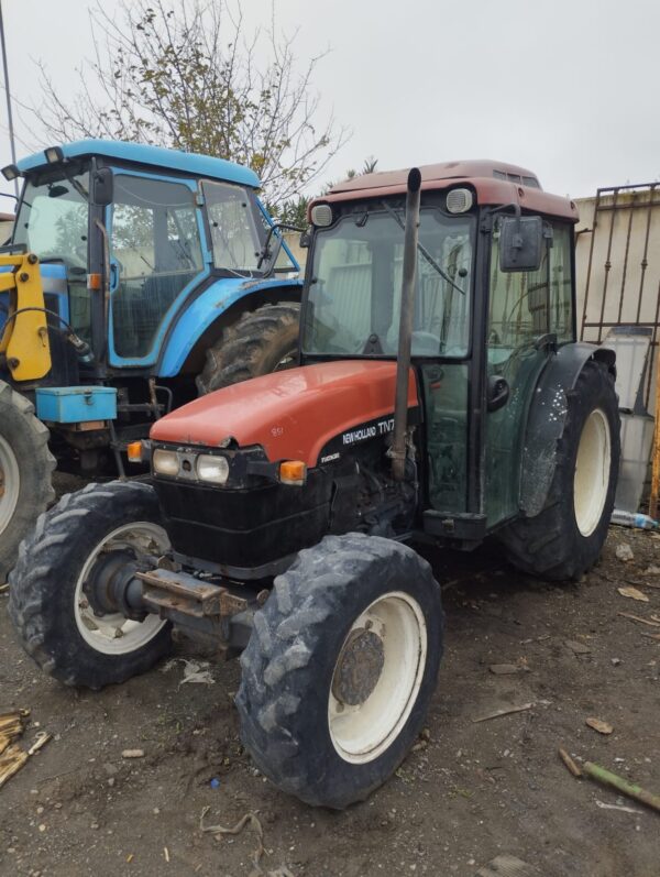 NEW HOLLAND TN75F