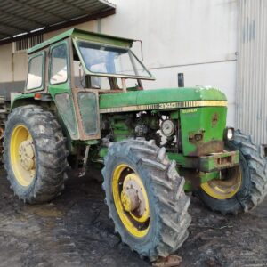 JOHN DEERE 3140