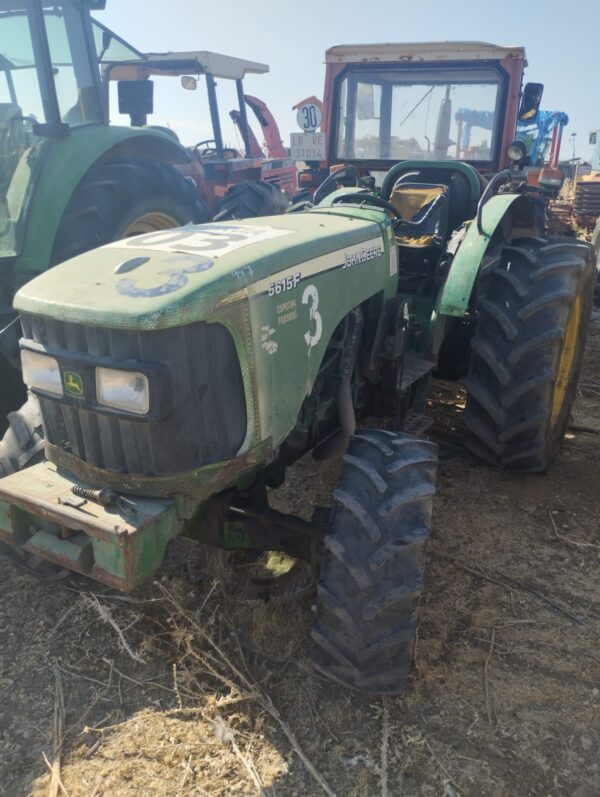 JOHN DEERE 5615F - Imagen 2