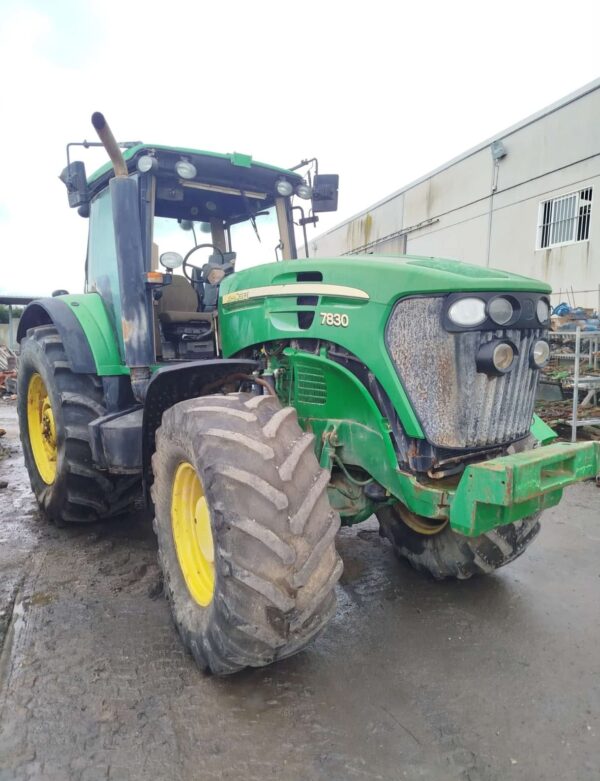 JONH DEERE 7830