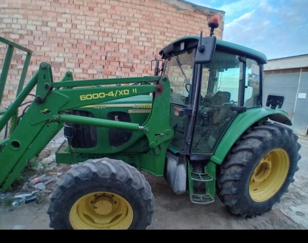 JONH DEERE 6220 - Imagen 3