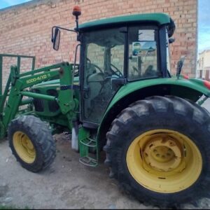 JONH DEERE 6220