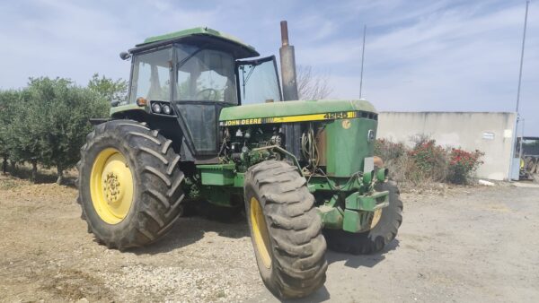 JOHN DEERE 4255 - Imagen 3
