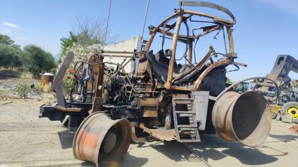 KUBOTA M7153