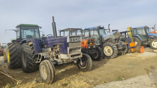 EBRO 6100 - Imagen 2