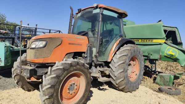 KUBOTA M954 - Imagen 2