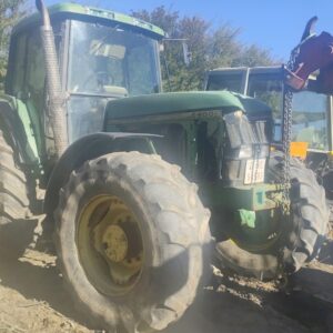 JOHN DEERE 6900